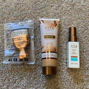 Vita Body Blur Makeup and Accessories